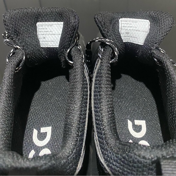 Cleats - Picture 2 of 3